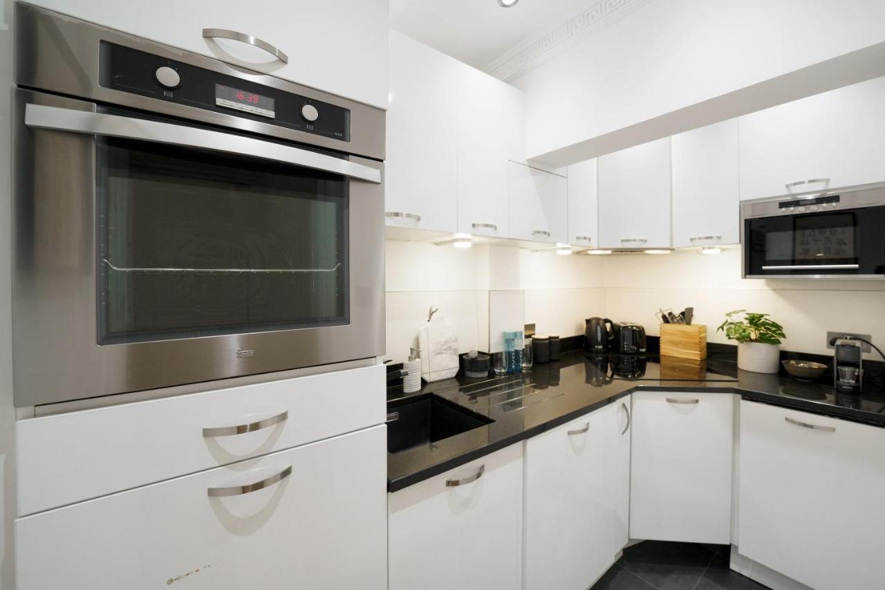 2 Bedr, 3 Beds, 1 Bath Thames, Trafalgar Sq Лондон Экстерьер фото