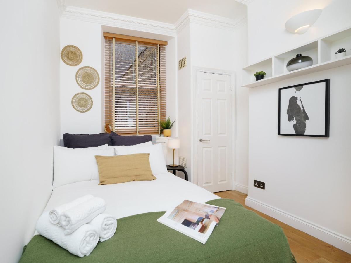 2 Bedr, 3 Beds, 1 Bath Thames, Trafalgar Sq Лондон Экстерьер фото