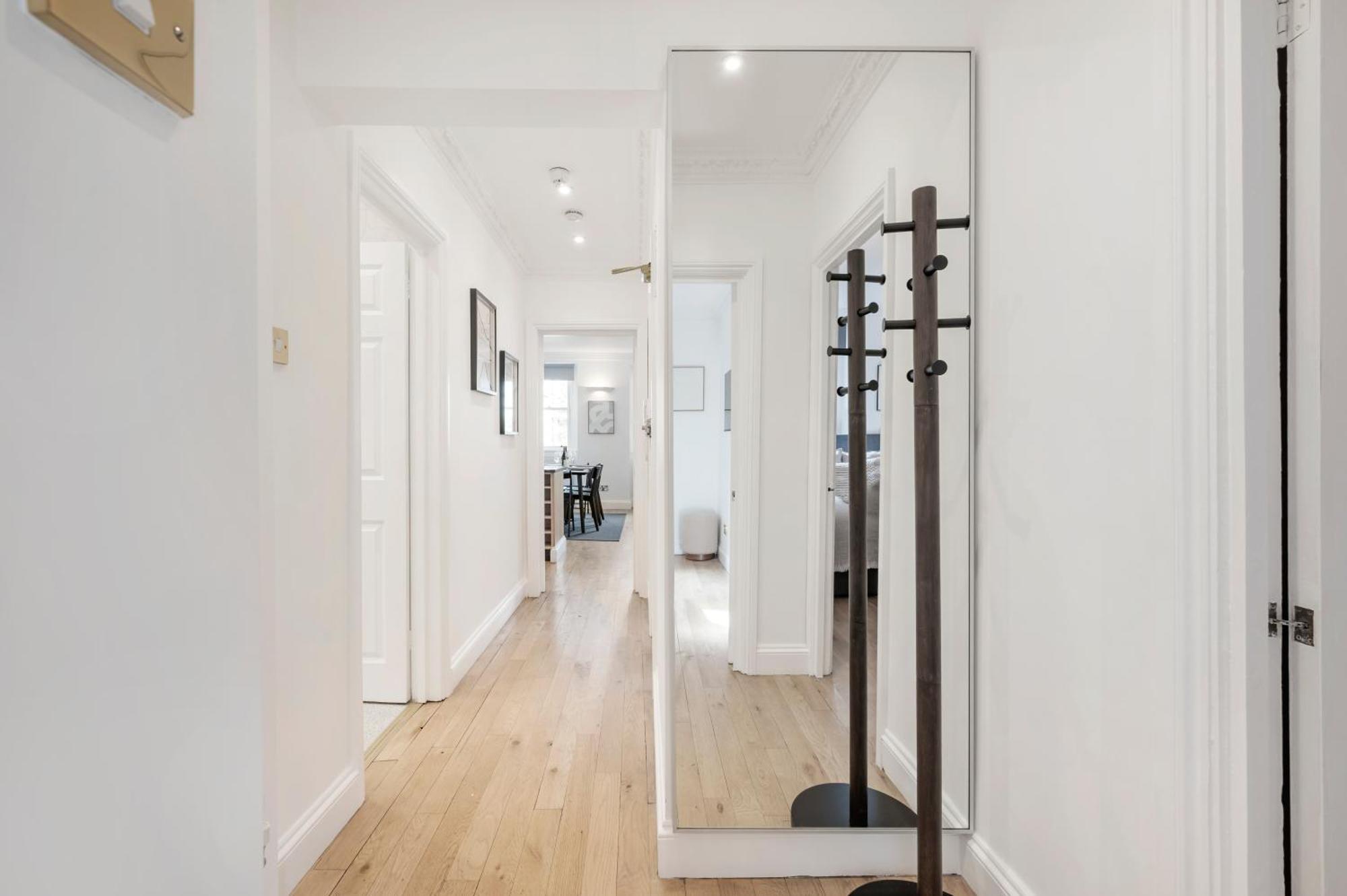 2 Bedr, 3 Beds, 1 Bath Thames, Trafalgar Sq Лондон Экстерьер фото